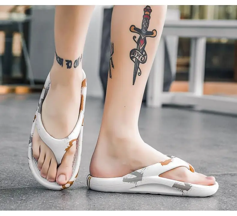 Men's Camo Printed Flip Flops Large White Thick Sole — feature 10