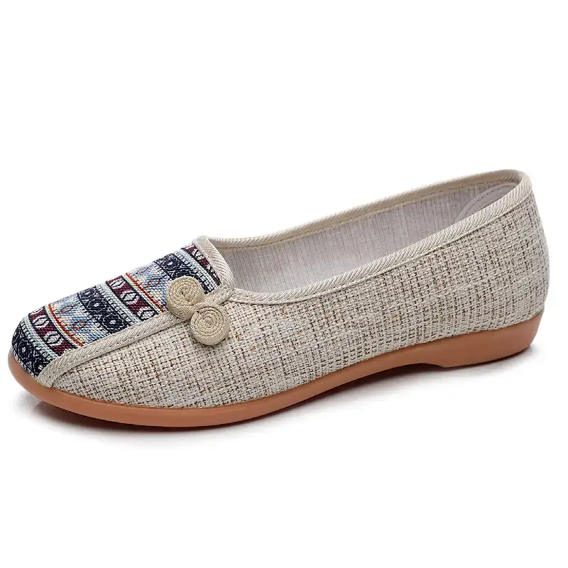 2025 New Old Beijing Cloth Shoes Autumn Women's Shoes Casual Mom's Shoes Non-Slip Tbottomon Bottom Middle-Aged and Elderly Women's Shoes - Image 7
