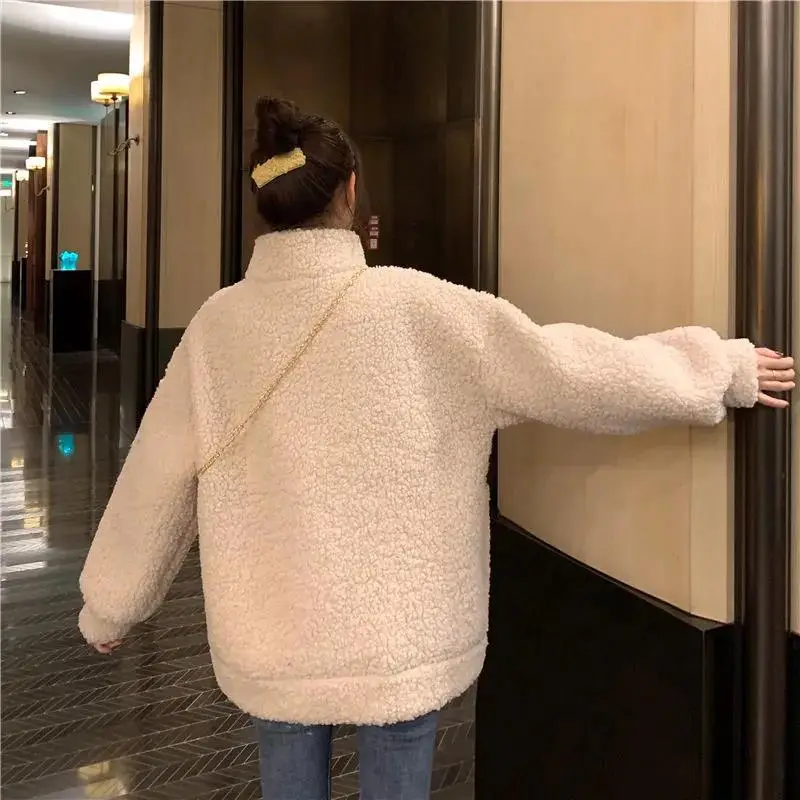 Women Bear Embroidered Velvet Cashmere Jacket Winter — feature 10