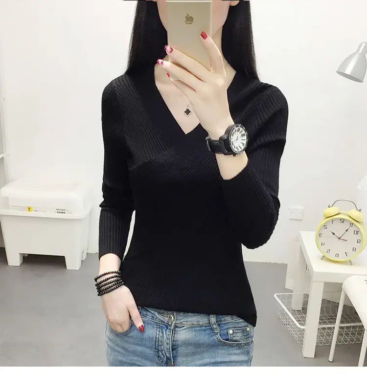 Women V-Neck Knitted Sweater White 2022 — feature 17