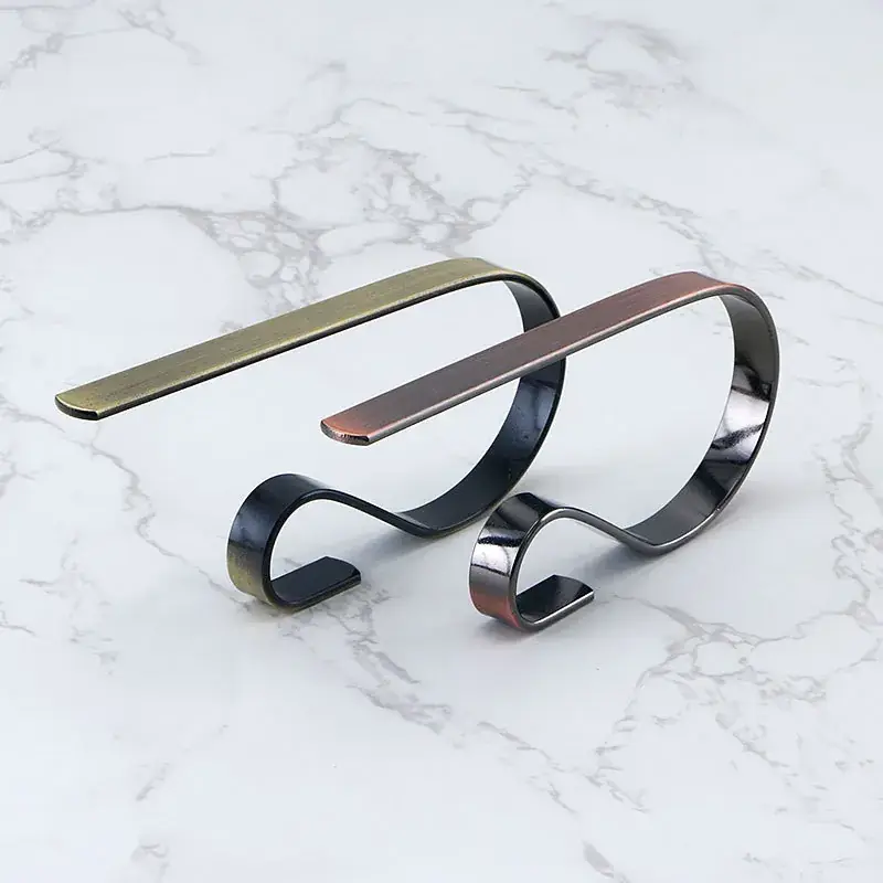 Cross-Country Fireplace Hook 5 Color Metal Decor