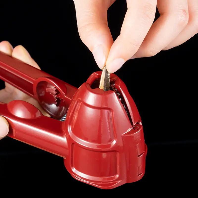 Red Walnut Clip Multifunctional Nut Extractor