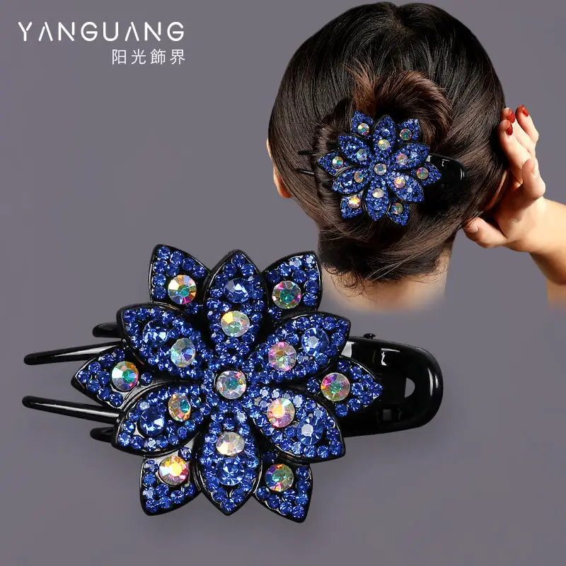 Gorgeous Rhinestone Hair Clip with Crossbody Back Design - Image 3