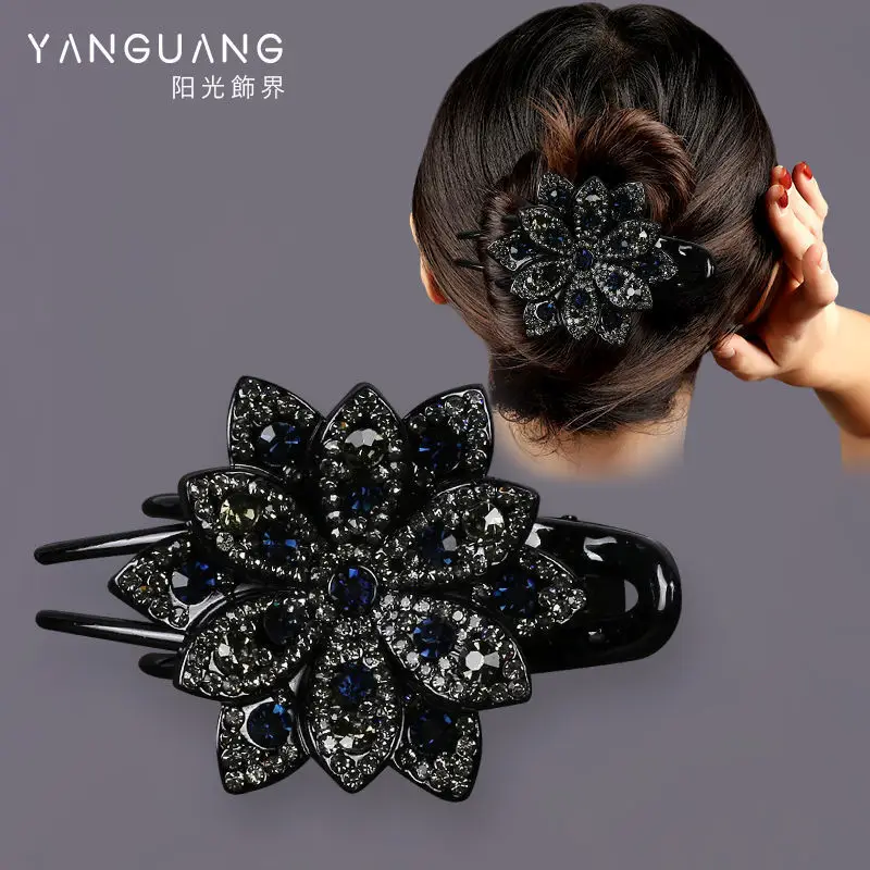 Gorgeous Rhinestone Hair Clip with Crossbody Back Design - Image 4