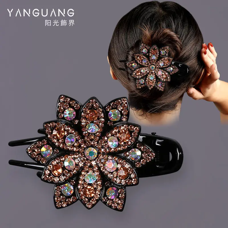 Gorgeous Rhinestone Hair Clip with Crossbody Back Design - Image 7