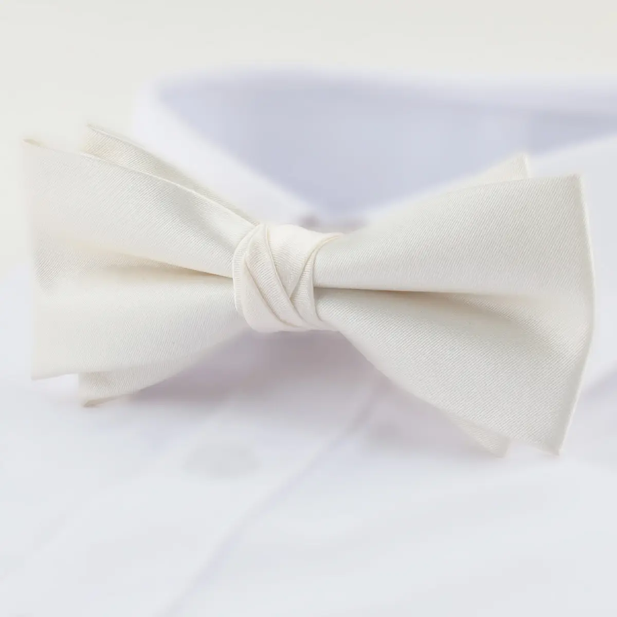 Men's Grey Bow Tie Wedding Groomwear - Image 10