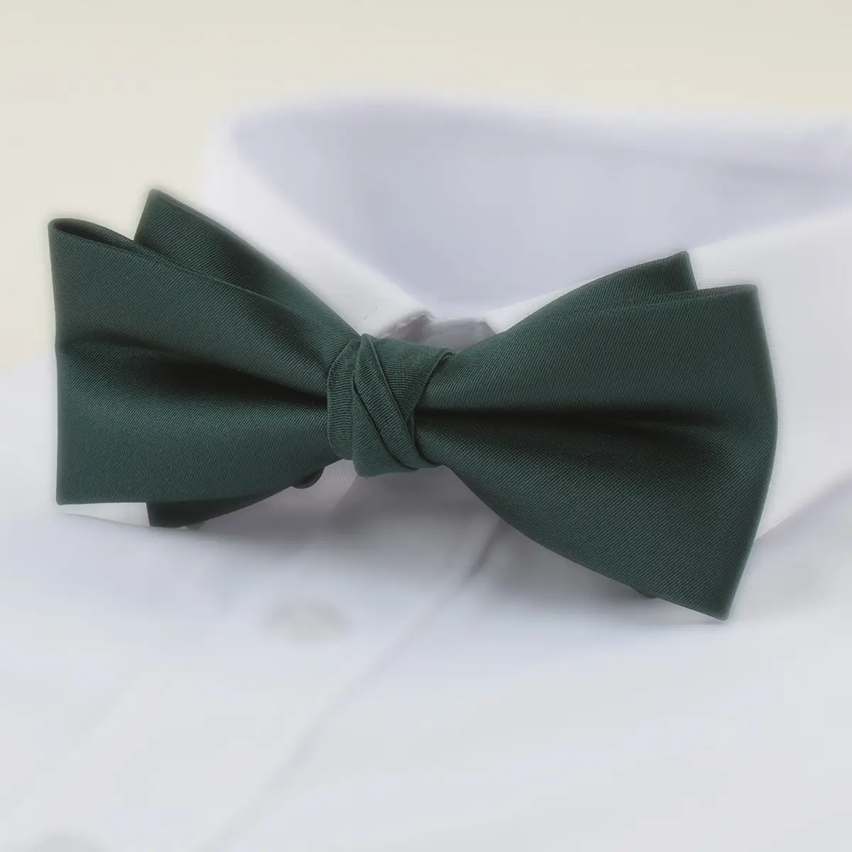 Men's Grey Bow Tie Wedding Groomwear - Image 4