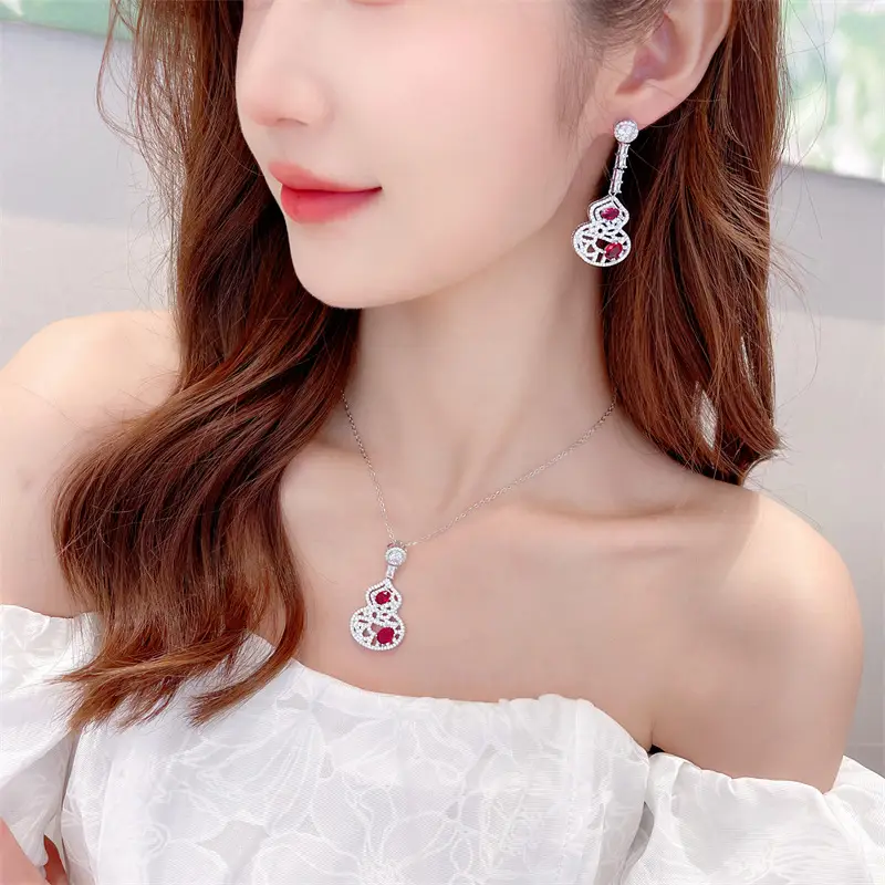 Zircon Inlay Hollow Pattern Necklace Earrings Set - Image 6