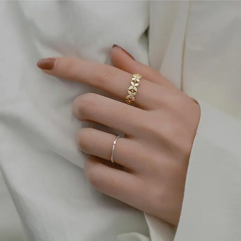 Four-Leaf Flower Ring for Women Gold Plated