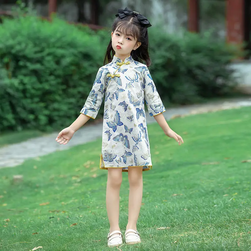 Girls' 2025 Mid-Sleeve Cheongsam Dress Red Artistic Chinese Style - Image 6