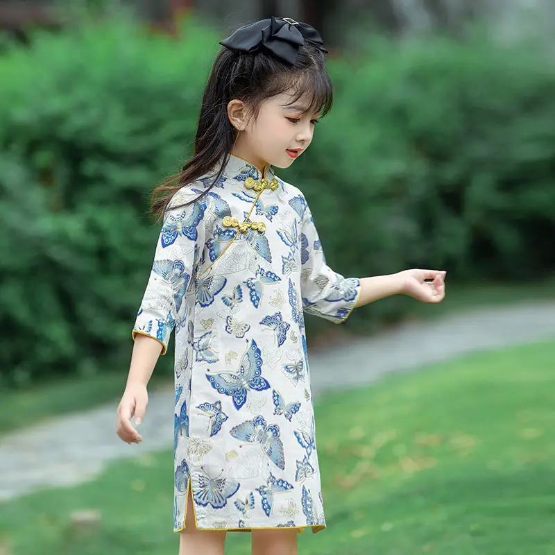 Girls' 2025 Mid-Sleeve Cheongsam Dress Red Artistic Chinese Style - Image 2