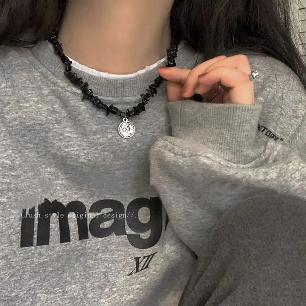 Vintage Distressed Necklace for Women Summer High-End Niche Design - Image 5