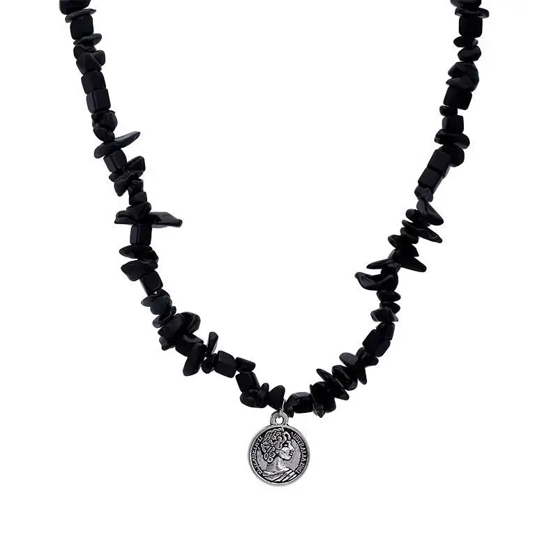 Vintage Distressed Necklace for Women Summer High-End Niche Design - Image 6