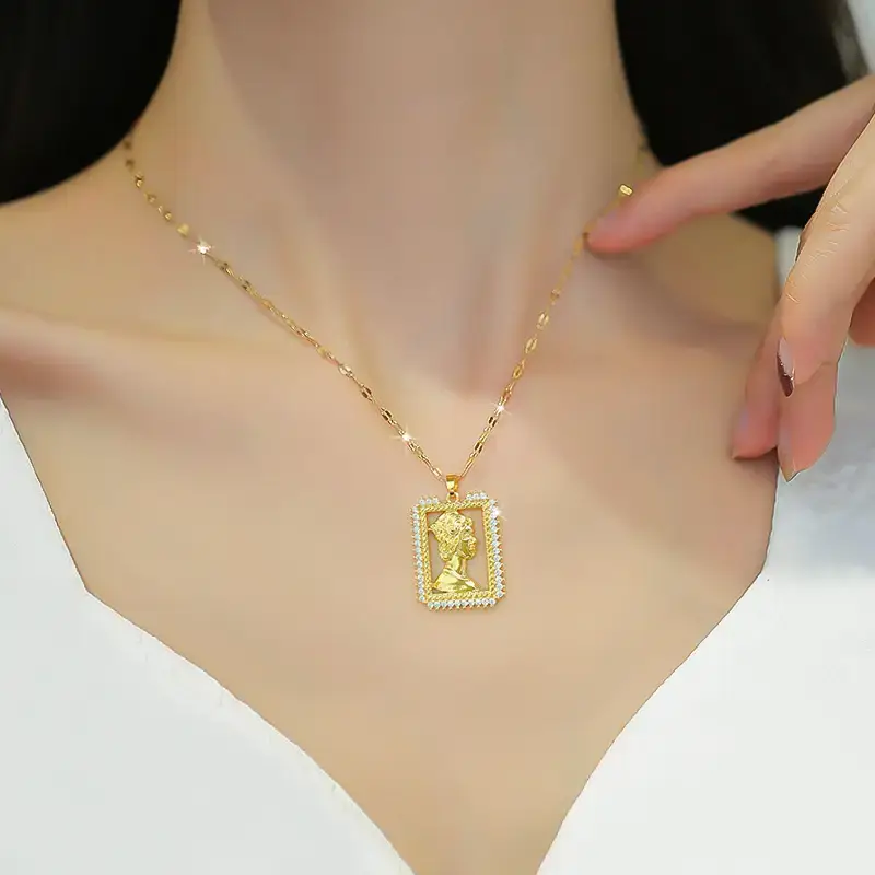 Real Gold Zirconium Head Portrait Necklace for Women - Image 3