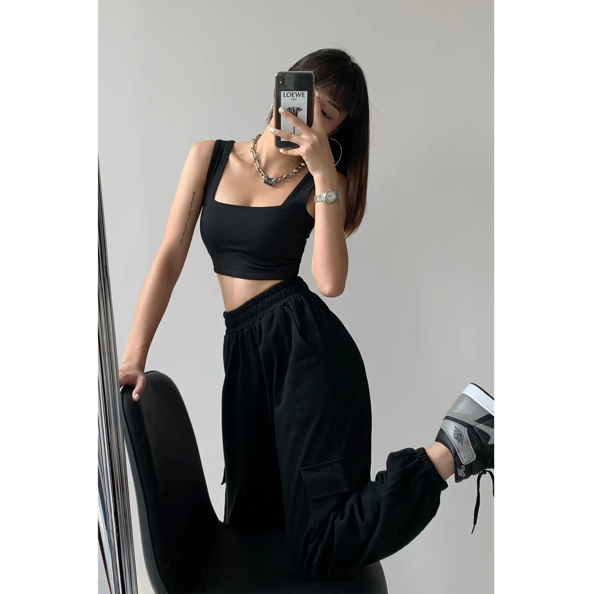 Black Square Collar Vest with Clavicle Strap for Women - Image 8