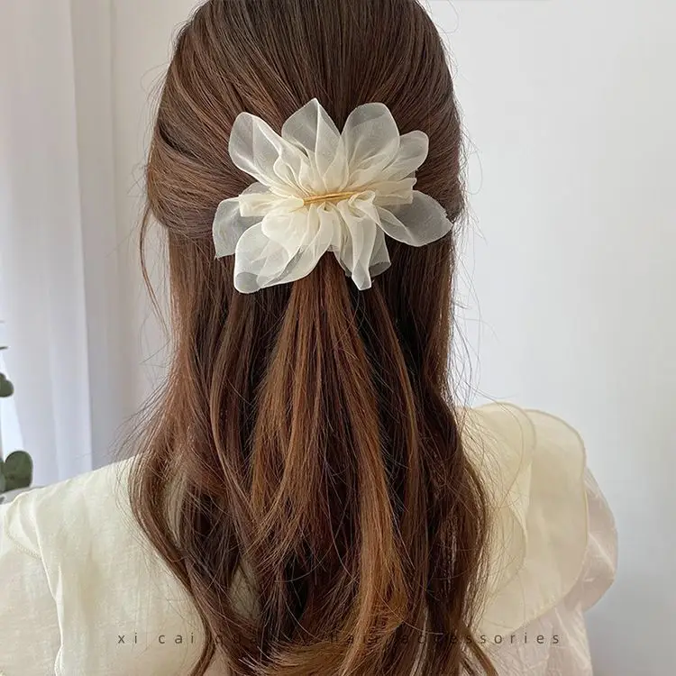 Elegant White Chiffon Hairpin for Women - Image 5