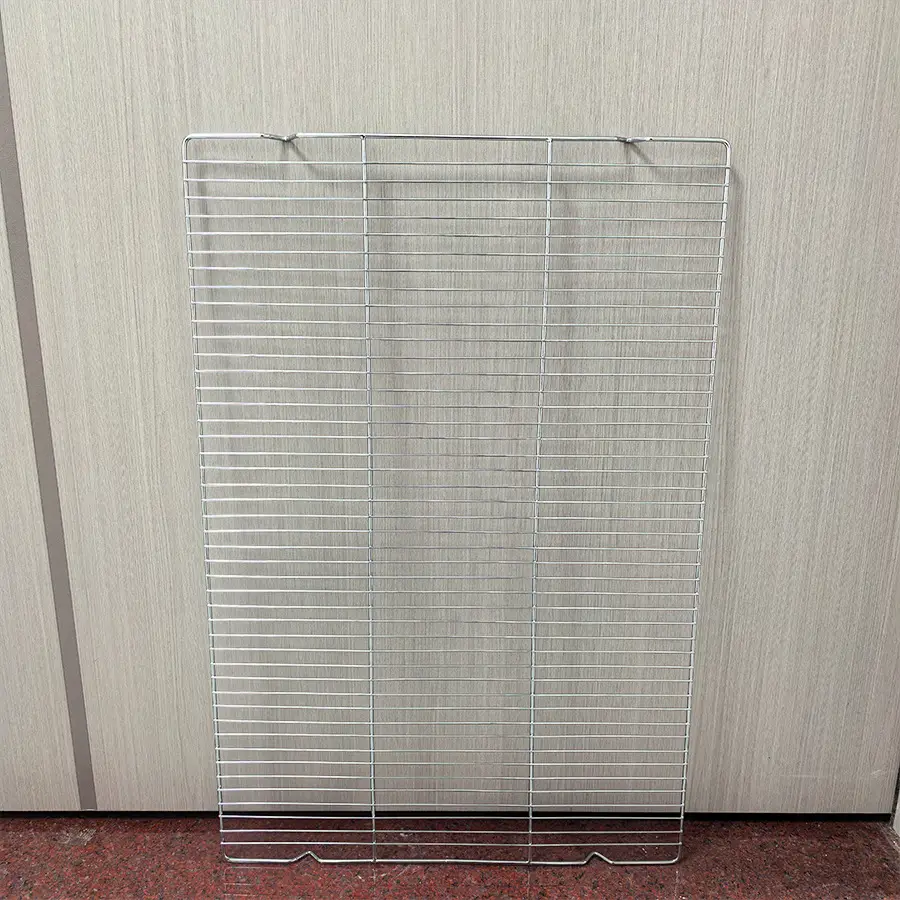 Wholesale Electroplated BBQ Grill Net 40cm Square - Image 3