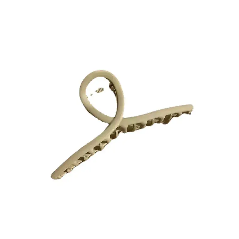 Women's Gold Shark Clip Hairpin for Updo and Summer - Image 9
