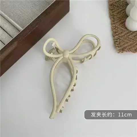 Women's Gold Shark Clip Hairpin for Updo and Summer - Image 3
