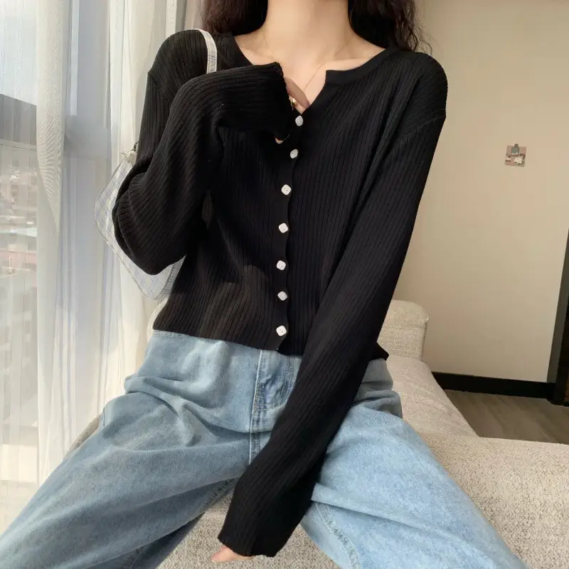 Women's Green Ice Silk Knitted Cardigan Jacket — feature 13