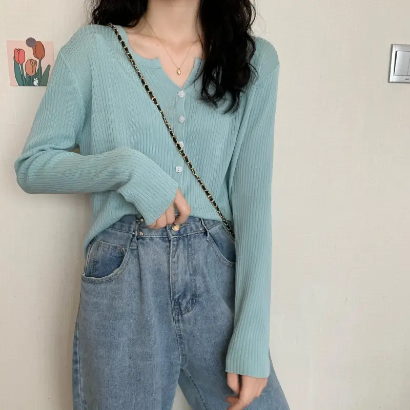 Women's Green Ice Silk Knitted Cardigan Jacket — feature 4