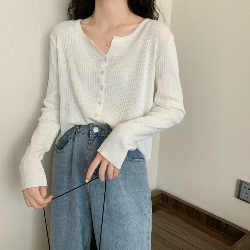 Women's Green Ice Silk Knitted Cardigan Jacket — feature 8