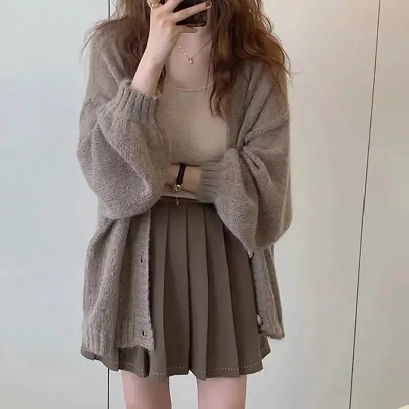2025 Korean Style Black Knitted Sweater for Women - Image 5