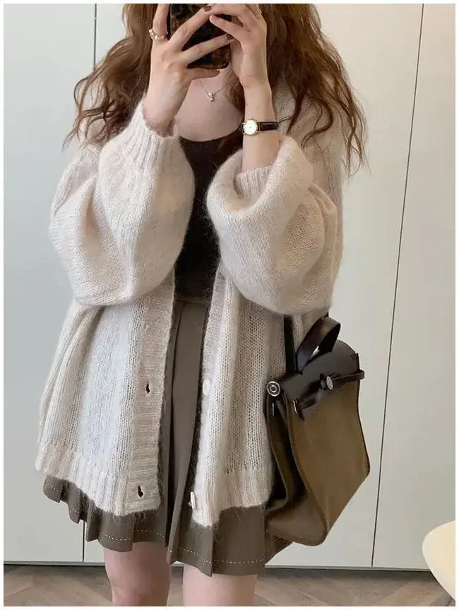 2025 Korean Style Black Knitted Sweater for Women — feature 12