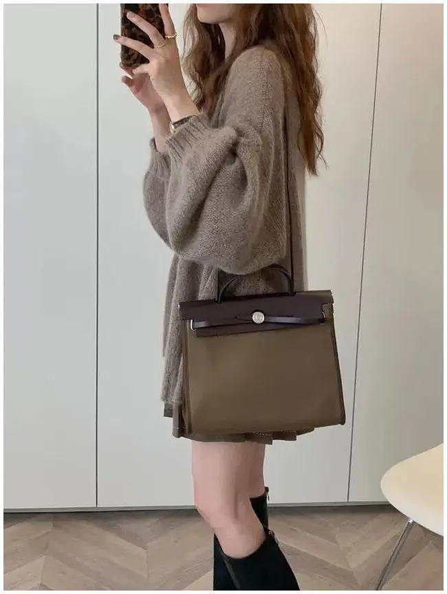 2025 Korean Style Black Knitted Sweater for Women — feature 4