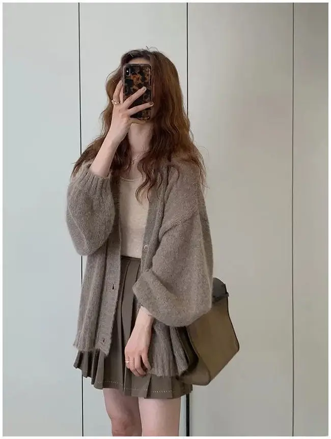 2025 Korean Style Black Knitted Sweater for Women — feature 7