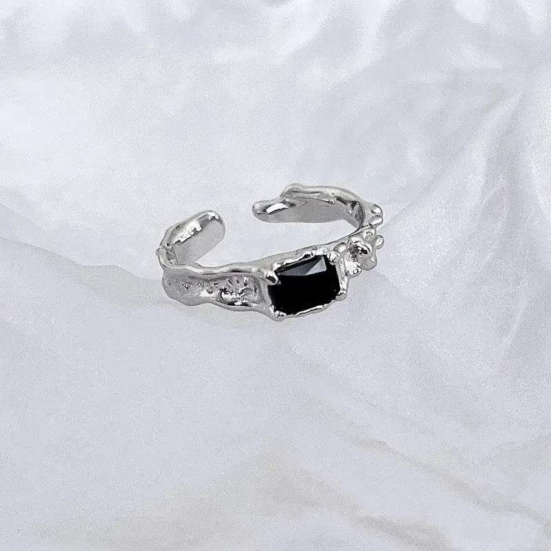 High-End Open Finger Rings with Black Zircon & Silver Plating - Image 6