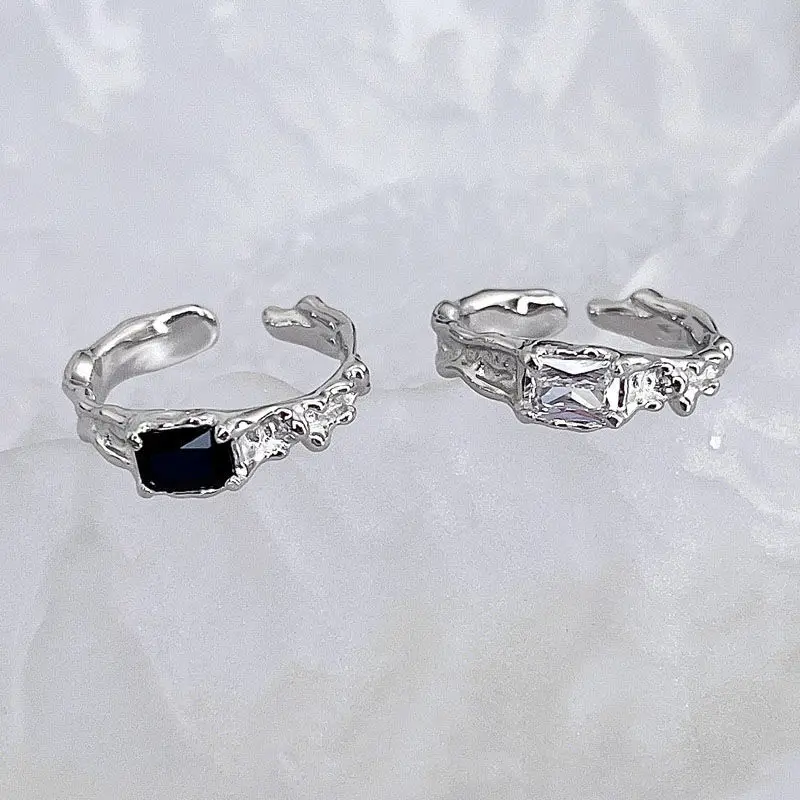 High-End Open Finger Rings with Black Zircon & Silver Plating — feature 2