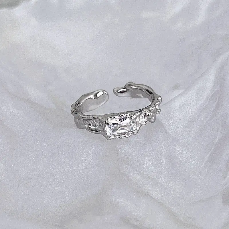 High-End Open Finger Rings with Black Zircon & Silver Plating — feature 9