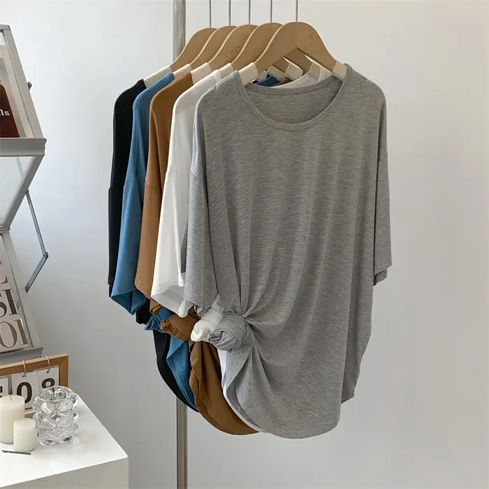 Women Loose Fit T-Shirt Brown Medium Size — feature 6