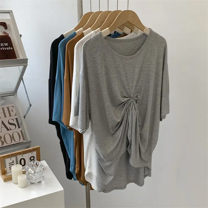 Women Loose Fit T-Shirt Brown Medium Size — feature 7