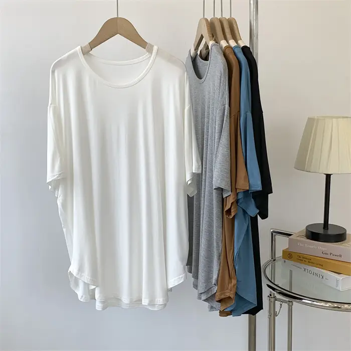 Women Loose Fit T-Shirt Brown Medium Size — feature 9