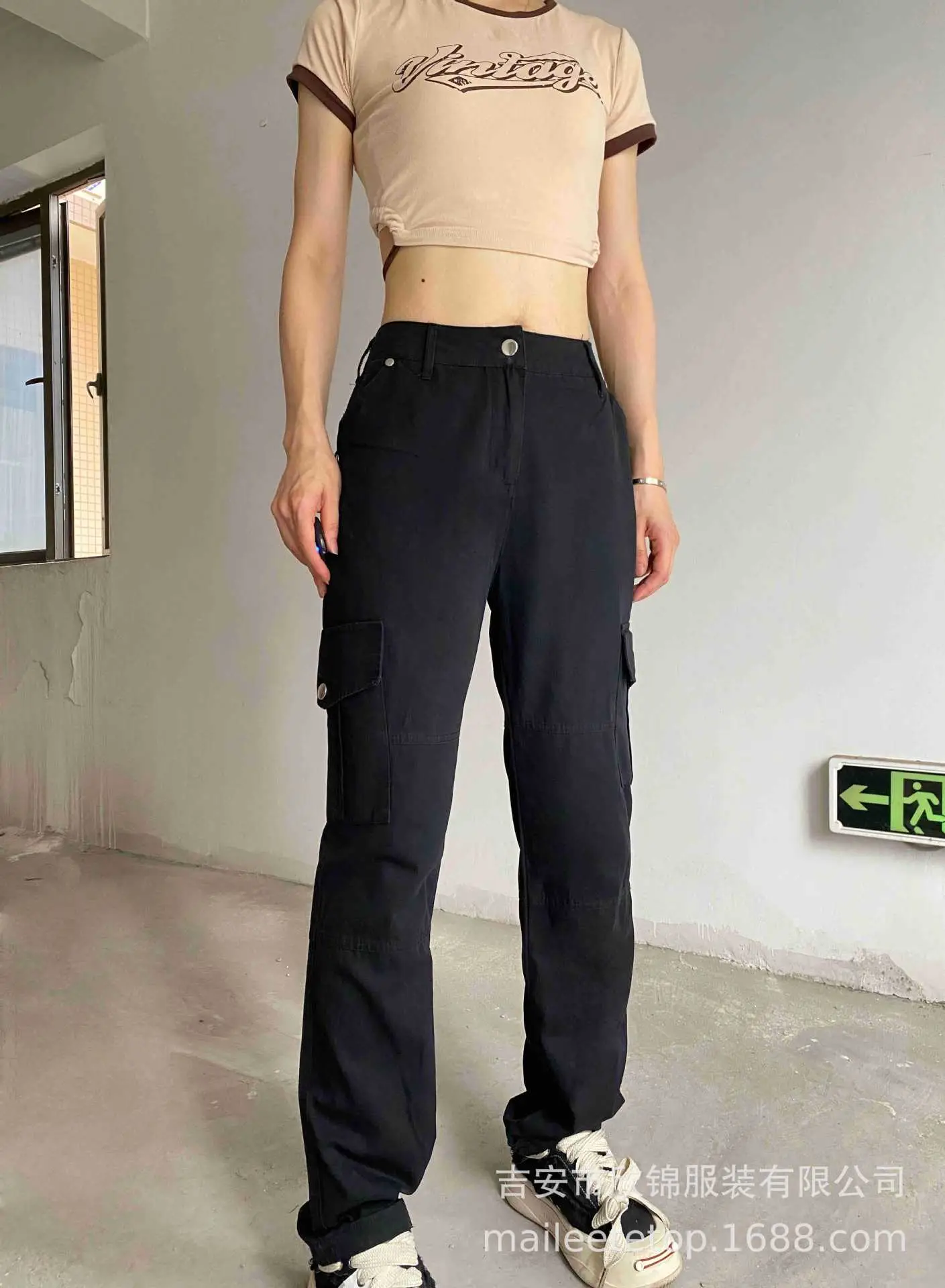 2023 Women's Loose Fit Multi-Pocket Casual Pants - Image 2