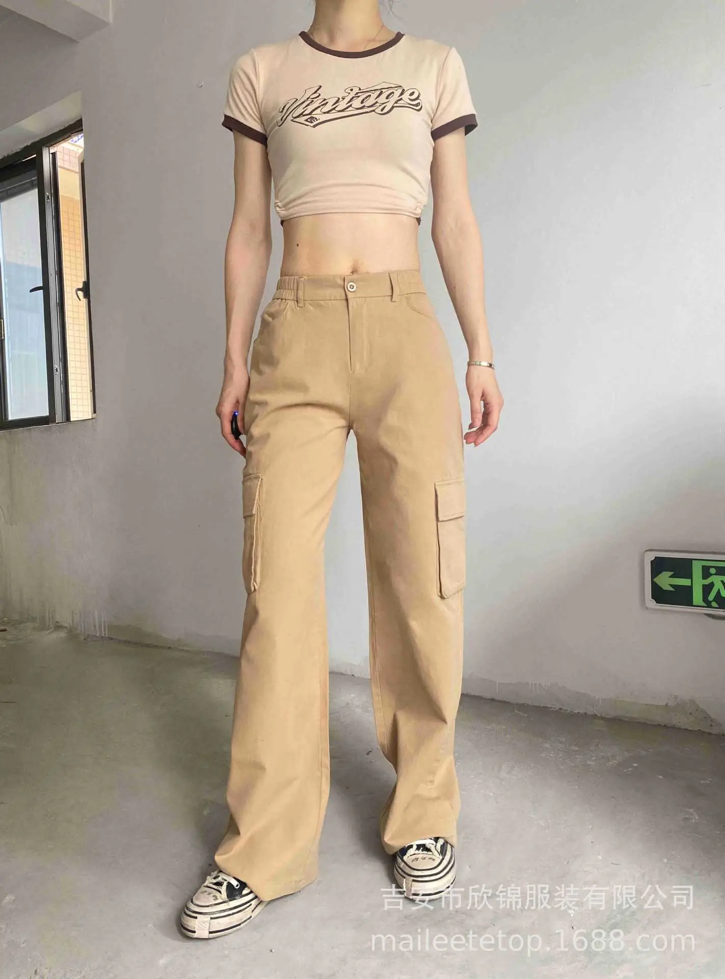 2023 Women's Loose Fit Multi-Pocket Casual Pants - Image 3