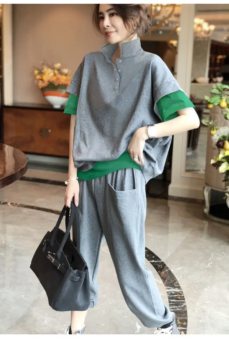 Grey Loose Fit Women's Casual Two-Piece Suit — feature 4