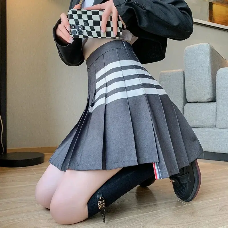Cyndi Wang Pleated Skirt Grey Four Stripes Slimming - Image 12