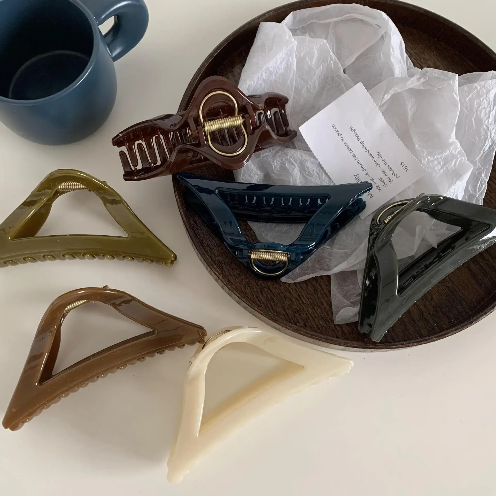 French Acetic Acid Hairpin Peacock Blue Back Clip Triangle Hollow Grab Large Hair Accessories - Image 7