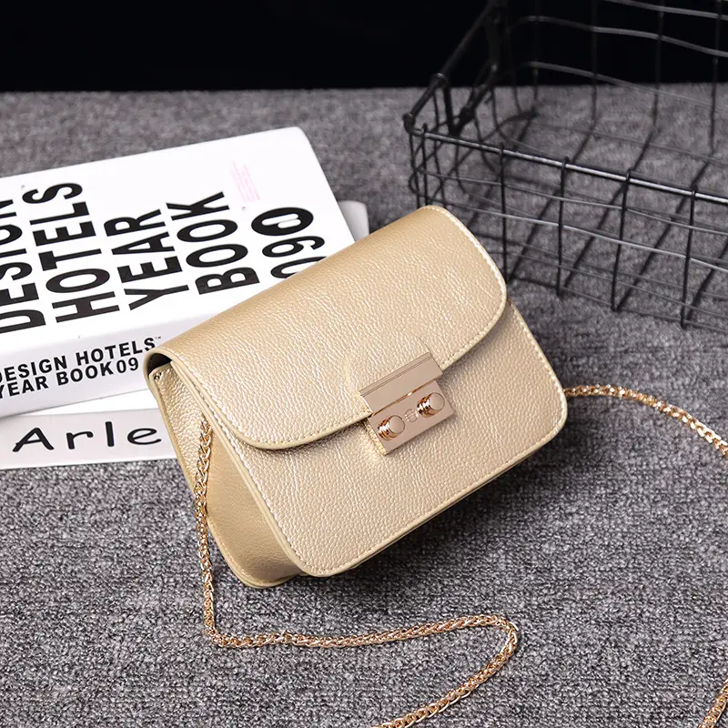 Black Small Square Chain Bag for Women 2025 - Image 7