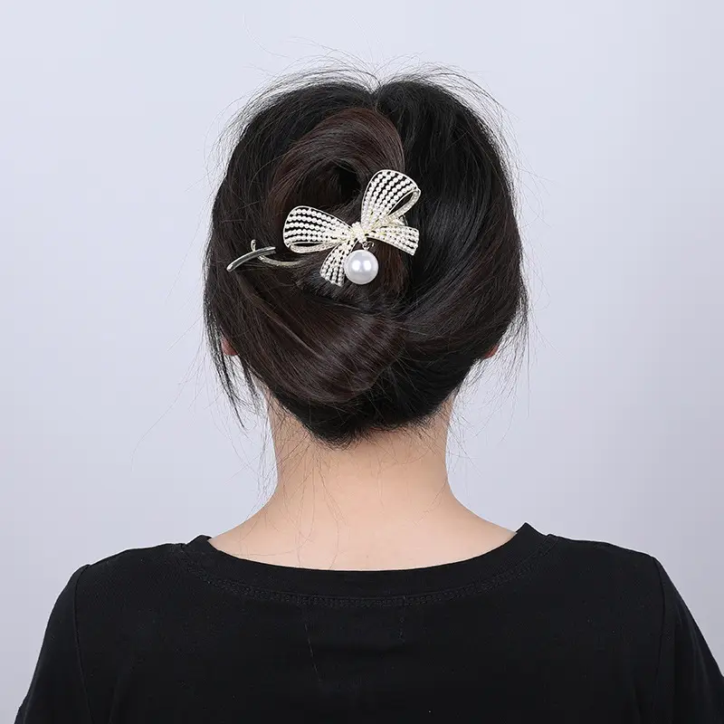 Rhinestone Bow Pearl Hair Clip for Women — feature 1