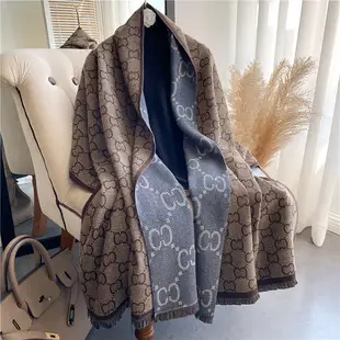 Women's 5-Pont Star Tassel Scarf Brown Cream Quilted Winter — feature 4