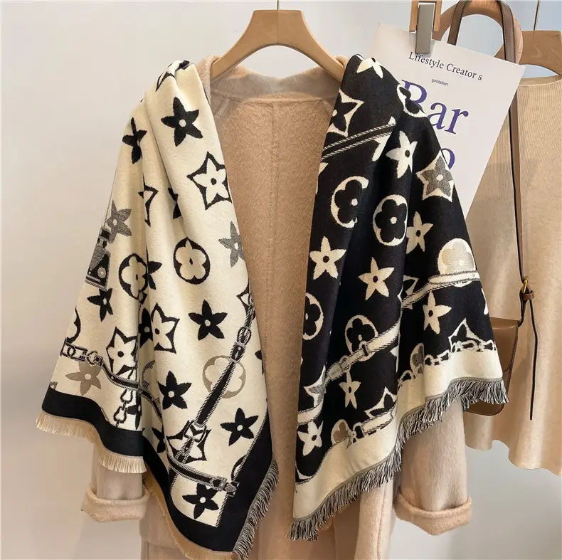 Women's 5-Pont Star Tassel Scarf Brown Cream Quilted Winter - Image 2