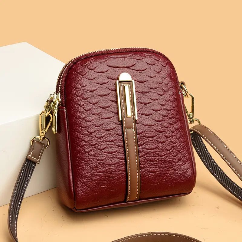Women's Red Snakeskin Shoulder Messenger Bag - Image 5