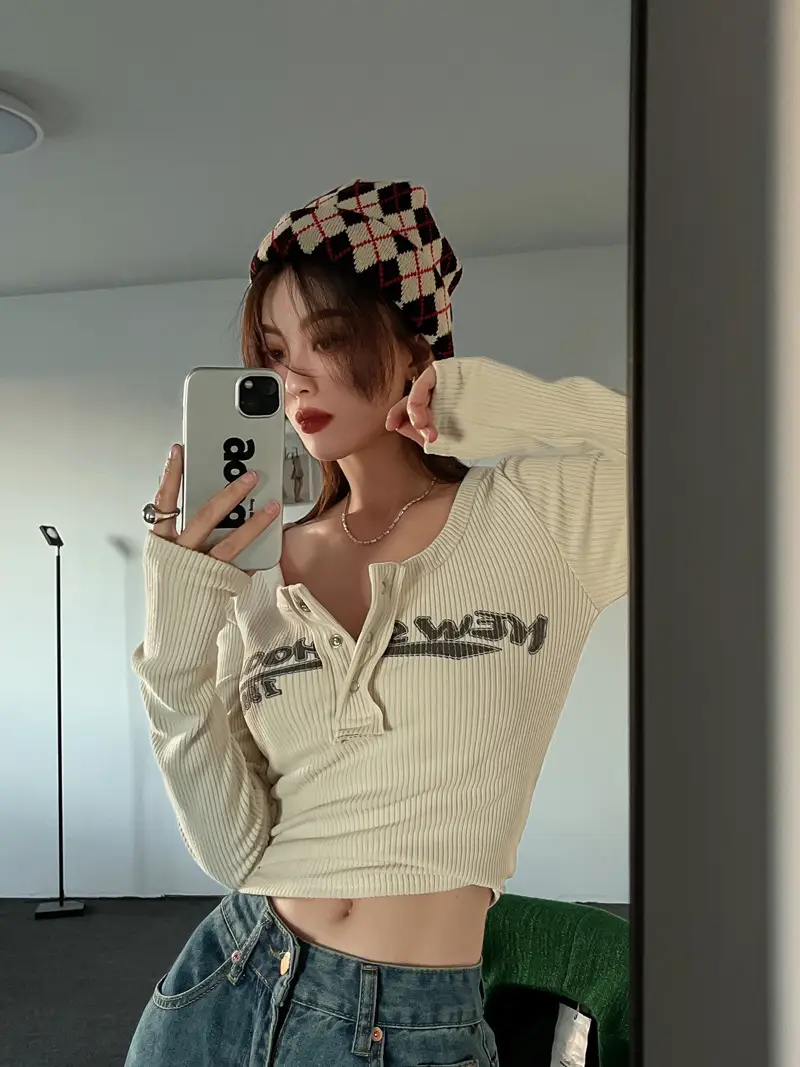 Hot Girl Tops for Women in Autumn Winter Short European American Niche Sexy Bottoming Shirts Unique Design Tight T-Shirts Trbottomy — feature 45