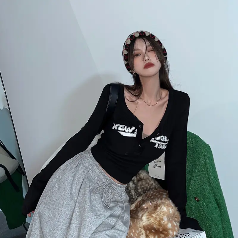Hot Girl Tops for Women in Autumn Winter Short European American Niche Sexy Bottoming Shirts Unique Design Tight T-Shirts Trbottomy — feature 53