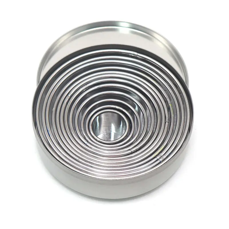 Stainless Steel Round Cake Mold Set 12 Pcs - Image 2