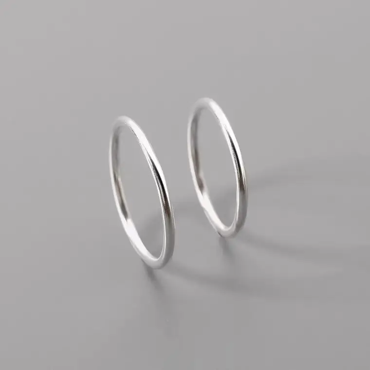 S999 Sterling Silver Glossy Ring for Women - Image 3